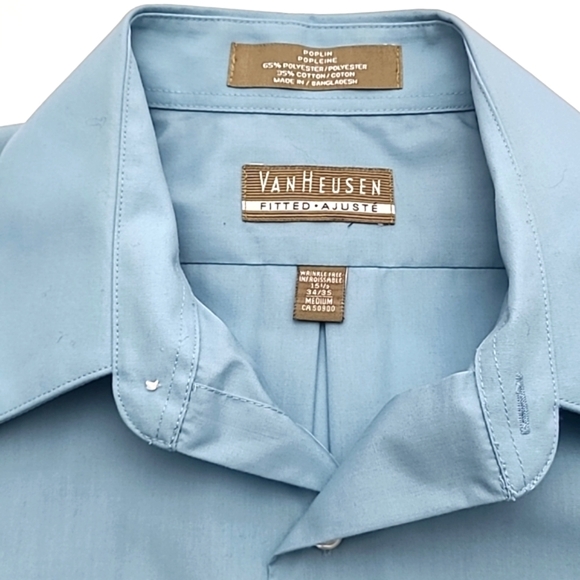 Van Heusen Fitted Wrinkle Free, Long Sleeve Blue Medium Size 15 1/2 34/35 - Picture 3 of 14